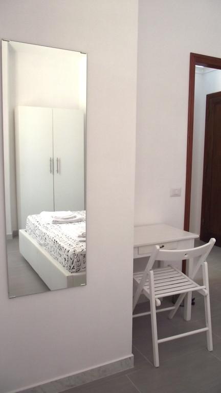 Aristocarli Bed & Breakfast Roma Oda fotoğraf